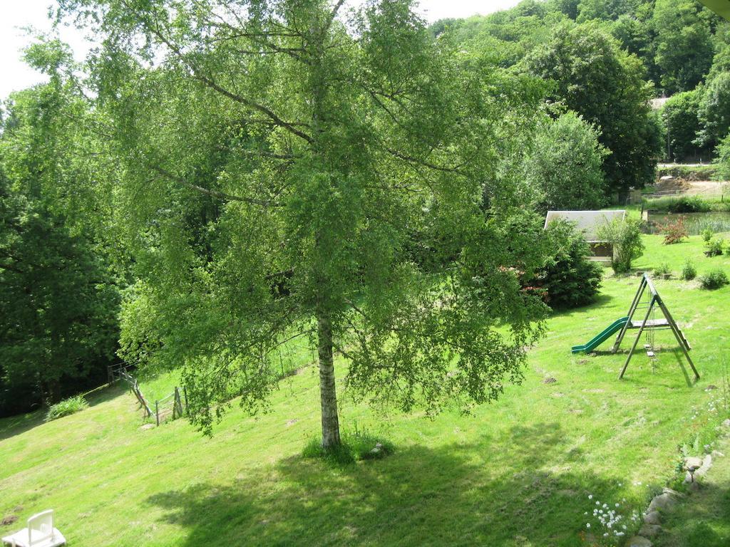 Hotel Les Grillons Du Morvan Montsauche-les-Settons Exteriér fotografie